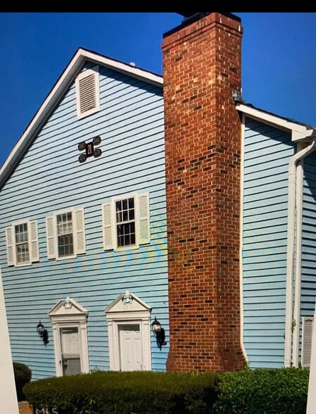 Building Photo - 5576 Clover Rise Ln