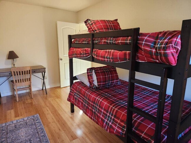 Building Photo - Furnished Two Bedroom Apartment on 27 Acre...