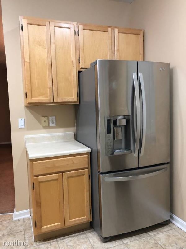 Building Photo - 7576 Mansion Cir