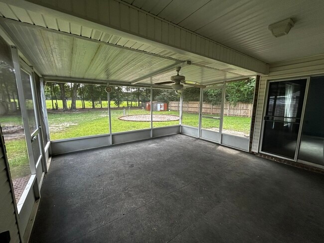 Building Photo - 4769 Coronado Cir
