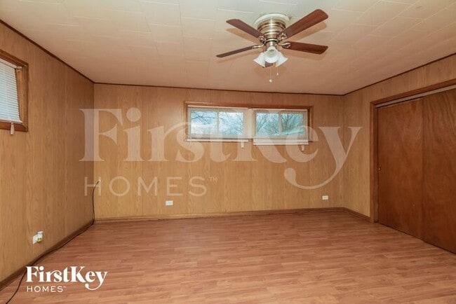 Building Photo - 17941 Wildwood Ave