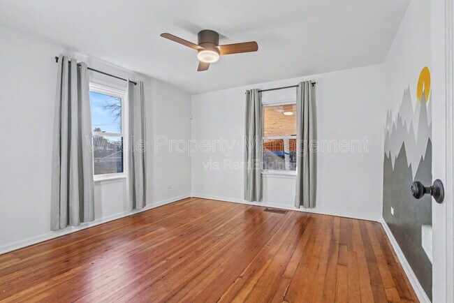 Building Photo - 3021 N Columbine St