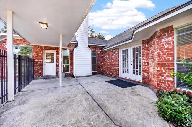 Building Photo - 5814 Eldridge Glen Dr