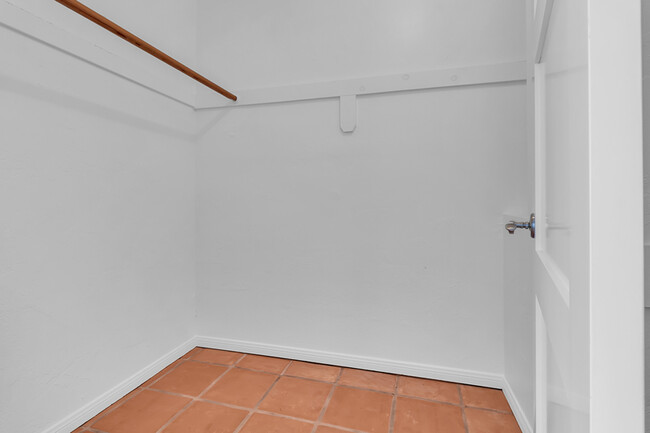 Building Photo - 3426 S Carolina St