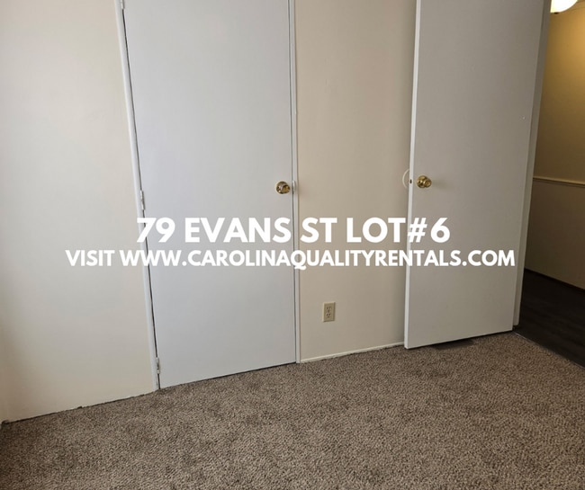 Building Photo - 3 bedroom 2 bath singlewide