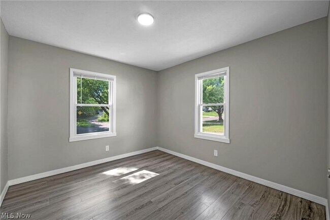 Building Photo - 1291 Hardesty Blvd