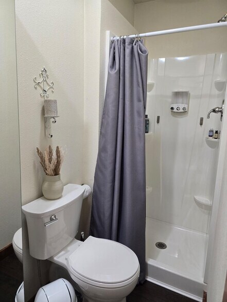 Building Photo - 23253 WA-534