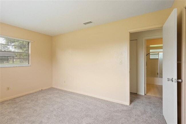 Building Photo - 12215 Leanne Dr