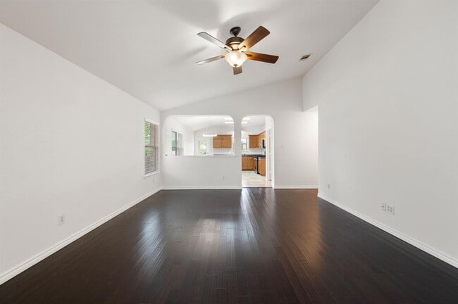Building Photo - 3844 Willie Mays Ln