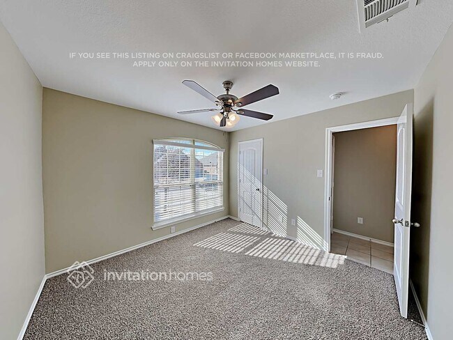 Building Photo - 539 Clearlake Dr