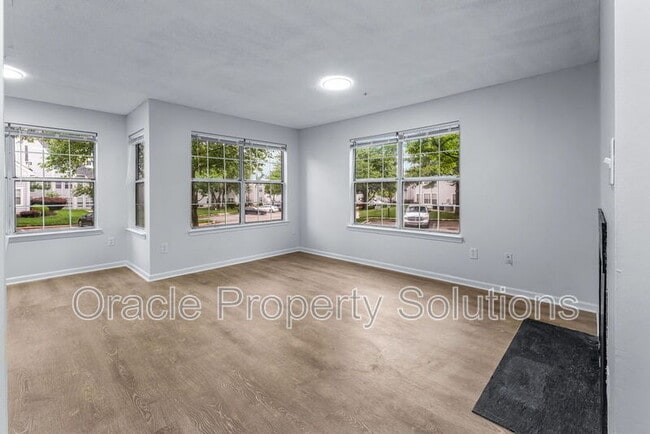 Building Photo - 14023 Vista Dr