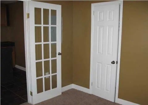 Building Photo - 802 Chester Ave