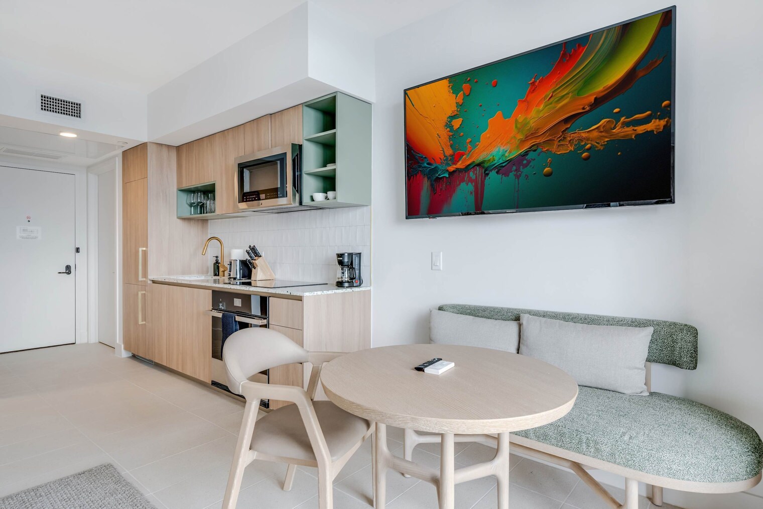 Building Photo - 159 NE 6th St