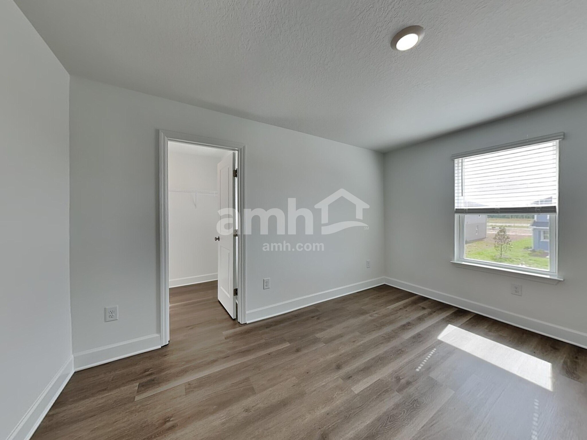 Building Photo - 1556 Blue Nile Pt