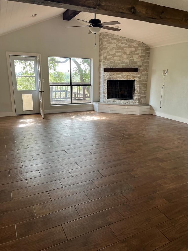 Building Photo - 577 Pleasant View Dr