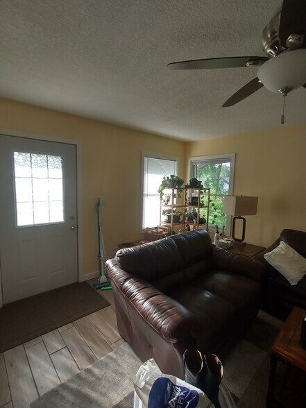 Building Photo - 808 Roosevelt St