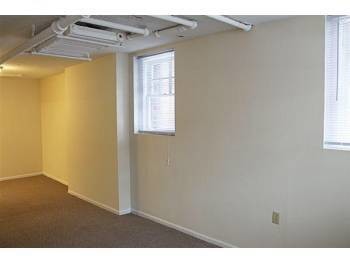 Building Photo - 2BR/1BA Apartment - Cleveland Heights