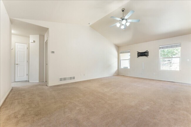 Building Photo - 4503 W 30th Street Rd