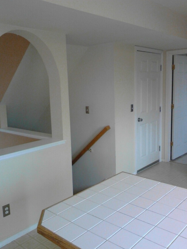 Building Photo - Light airy two story minutes from Fort Carson