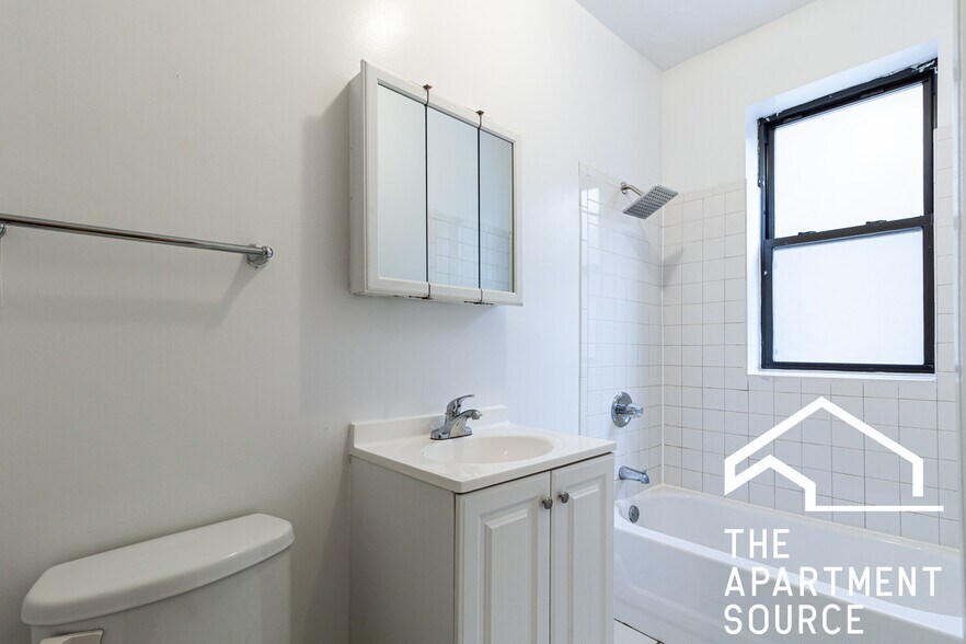 Building Photo - 3817 N Fremont St