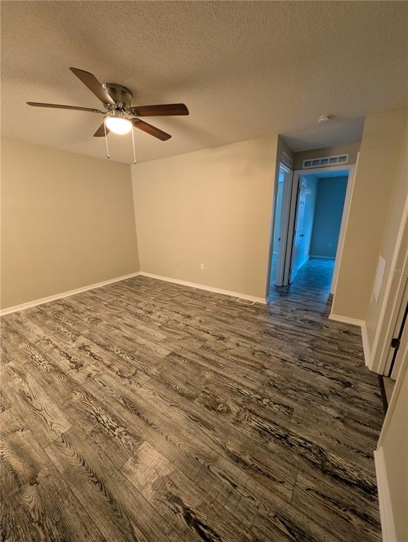 Building Photo - 4630 Ashburn Square Dr