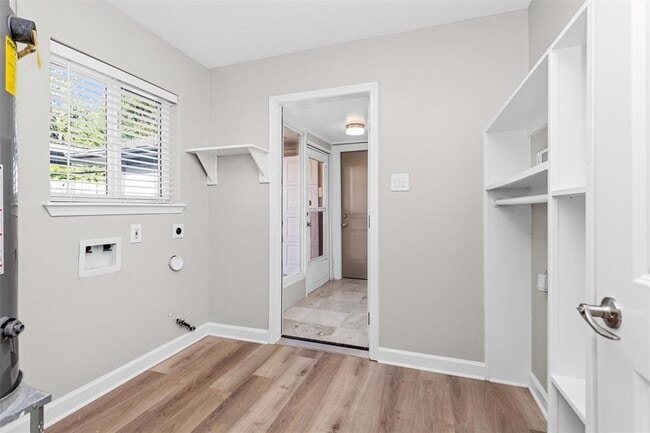 Building Photo - 9723 Moorberry Ln
