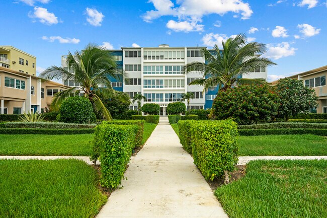 Building Photo - 120 N Ocean Blvd