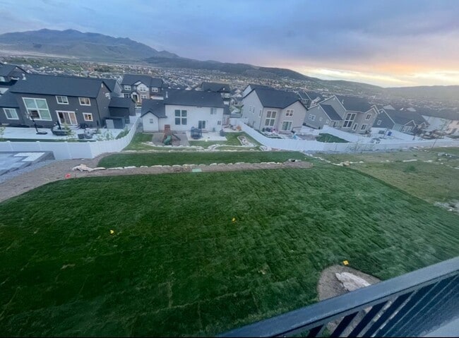 Building Photo - 1743 Olympus Dr