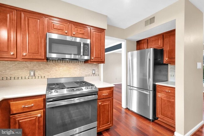 Building Photo - 6229 Gentle Ln