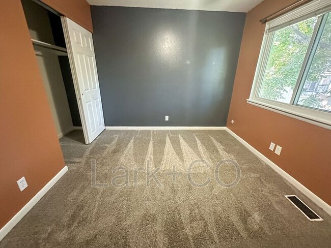 Building Photo - 1205 S Wheeling Way