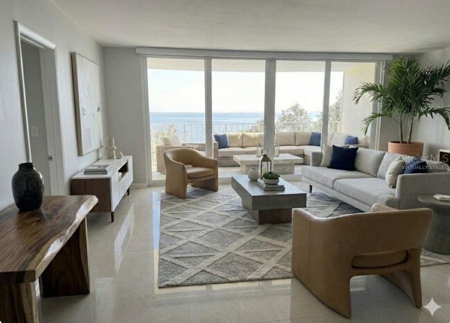 Building Photo - 2611 Bayshore Blvd