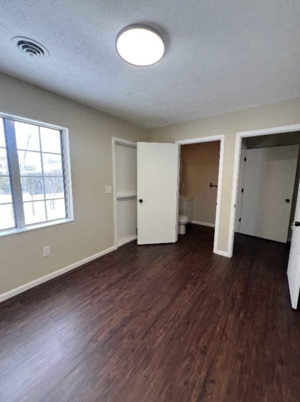 Building Photo - 508 E Broad St