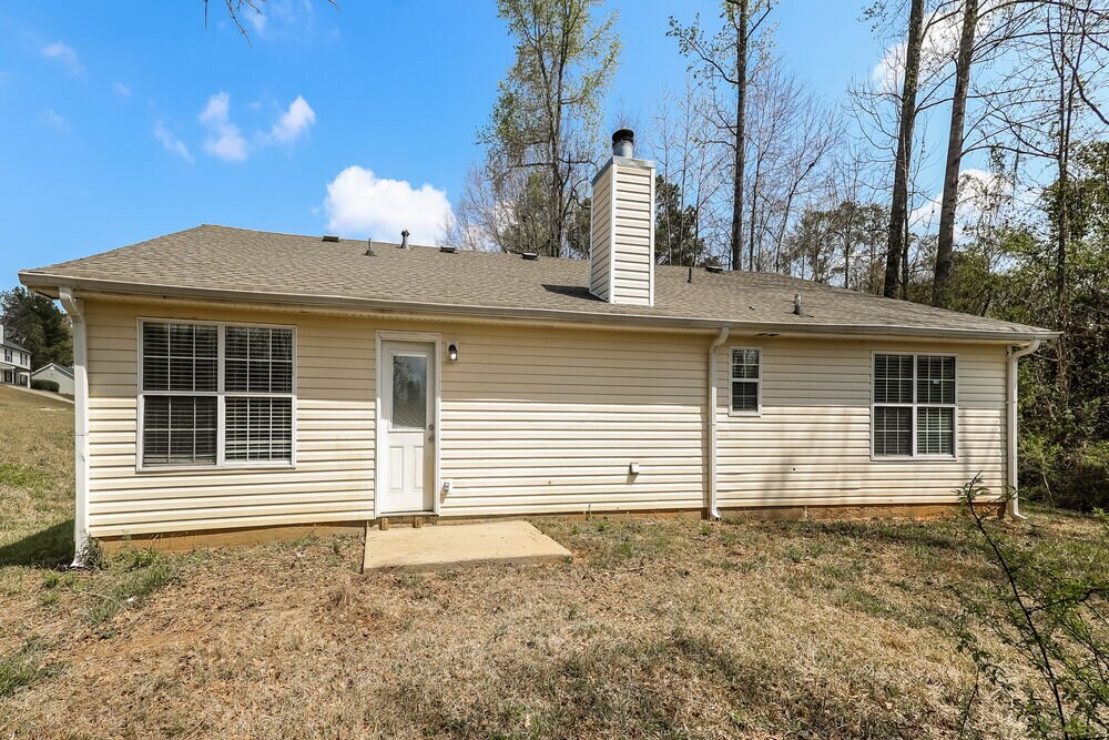 Building Photo - 39 Fairview Dr