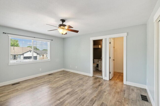 Building Photo - 940 Durum Ct