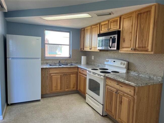 Building Photo - 1253 Brightwell Dr