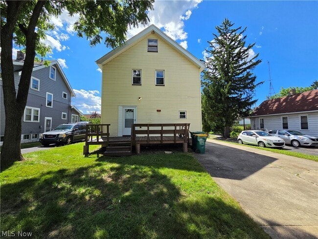 Building Photo - 5223 Paine Ave