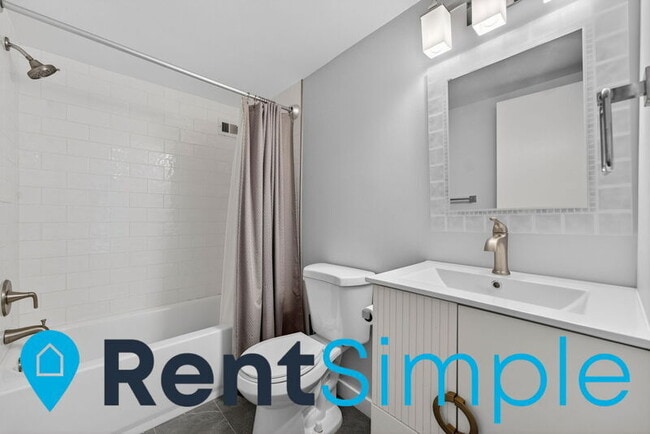 Building Photo - 6001 Arlington Blvd