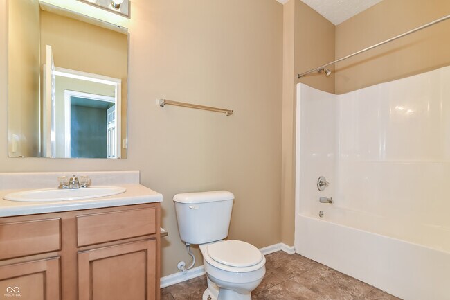 Building Photo - 1842 Brook Crossing Way