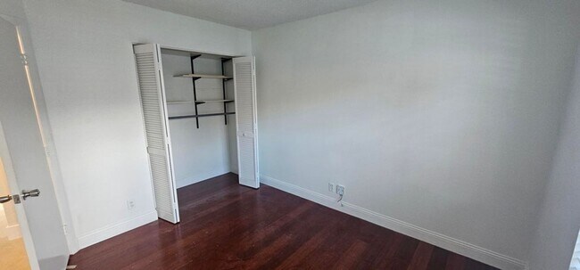 Building Photo - 10780 Cypress Lake Terrace