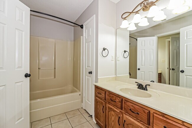 Building Photo - 9587 Chi Chi Ln