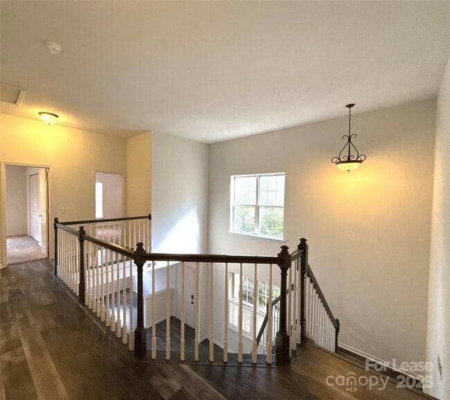 Building Photo - 10777 Essex Hall Dr