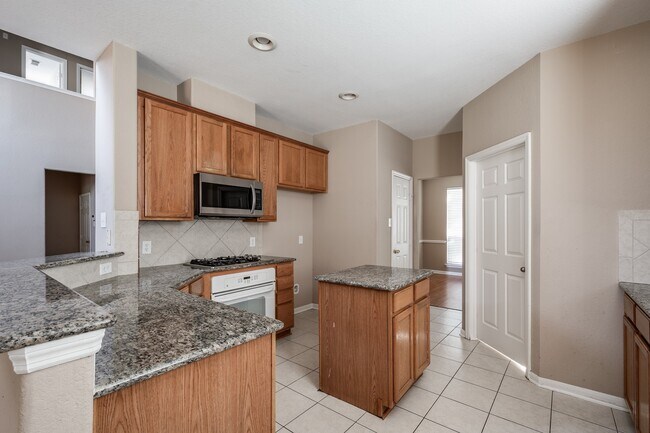 Building Photo - 9611 Sage Deck Ln