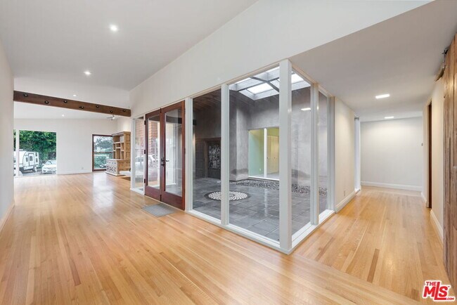 Building Photo - 16141 Bayberry Pl