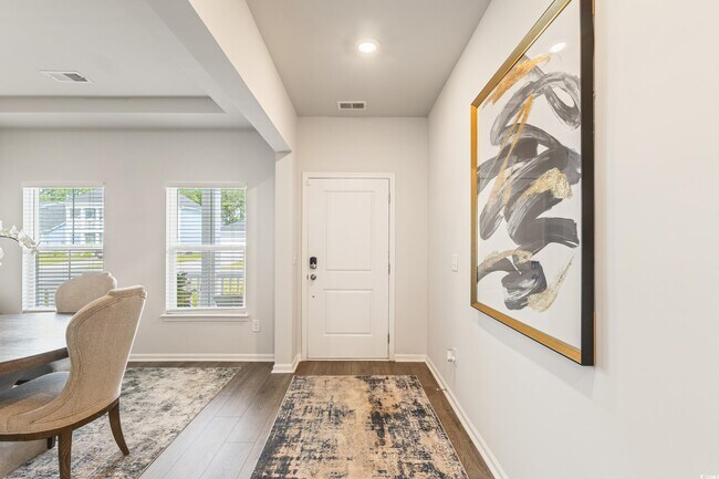 Building Photo - 5822 Whitebark Dr