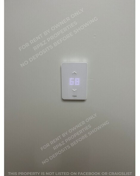 Building Photo - 3418 Fenton Rd