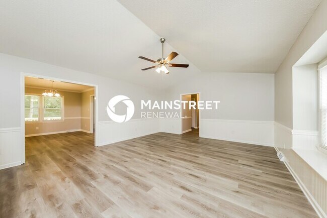 Building Photo - 3 Bedroom Pet-Friendly Home in HIGH POINT,...