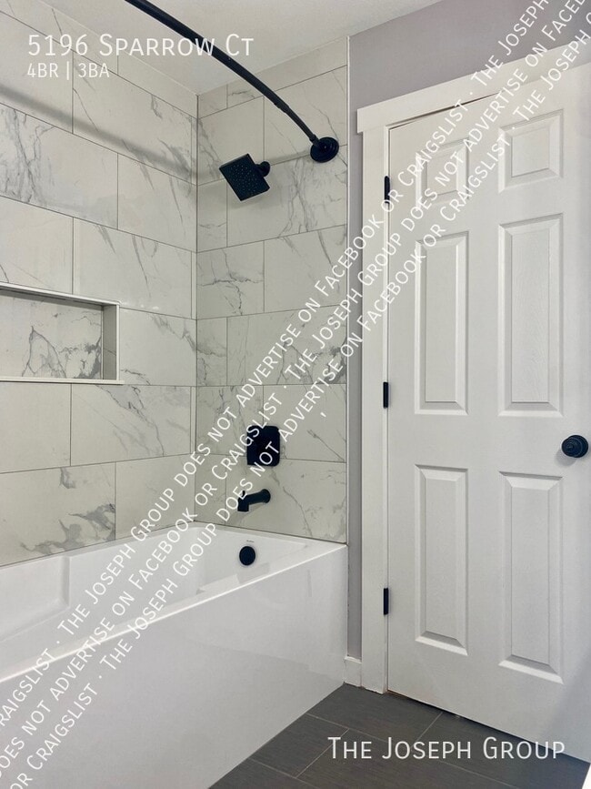 Building Photo - 5196 Sparrow Ct