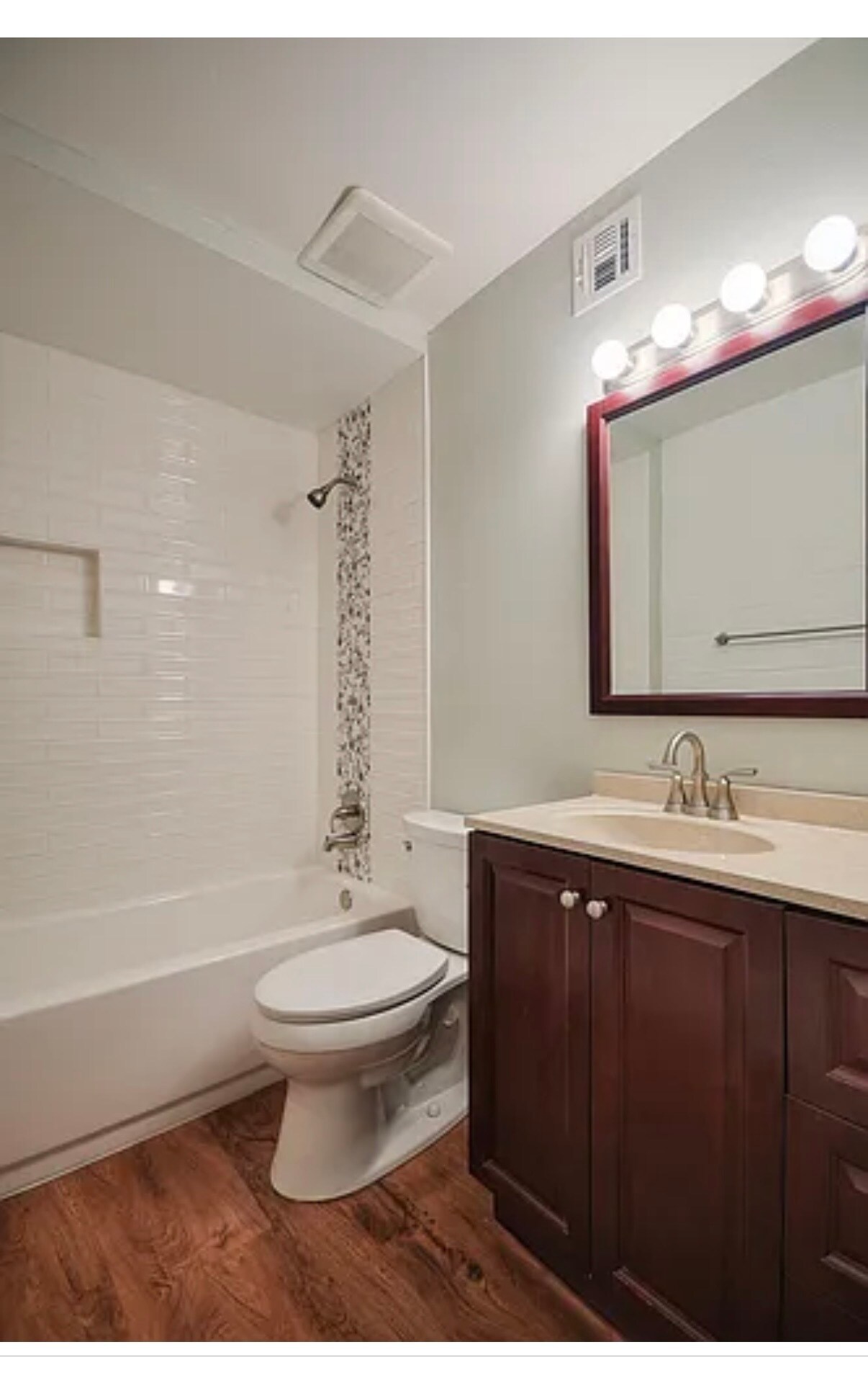 Building Photo - 3737 E Turney Ave