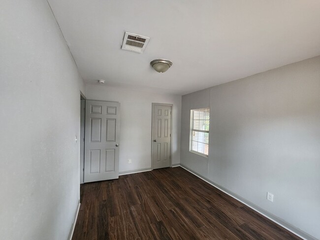 Bedroom 1 - 1830 Earl St