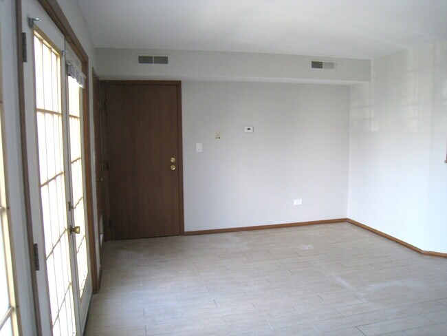 Building Photo - 1235 Harding Ave